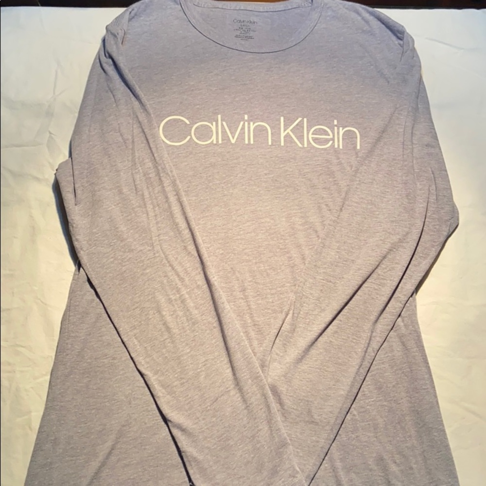 Calvin Klein sleepwear longsleeve tee.